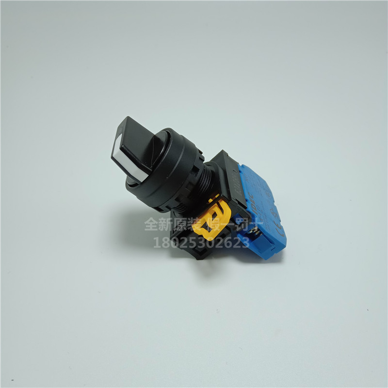 全新原装IDEC和泉22孔径二档选择开关YW1S-2E10自锁位旋钮一常开