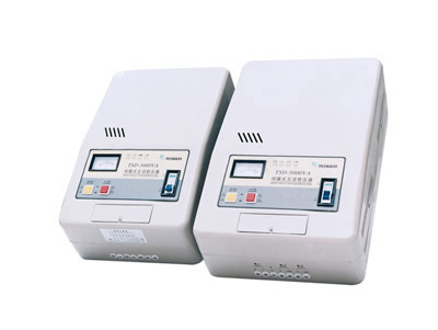 TSD系列壁挂式伺服交流稳压器